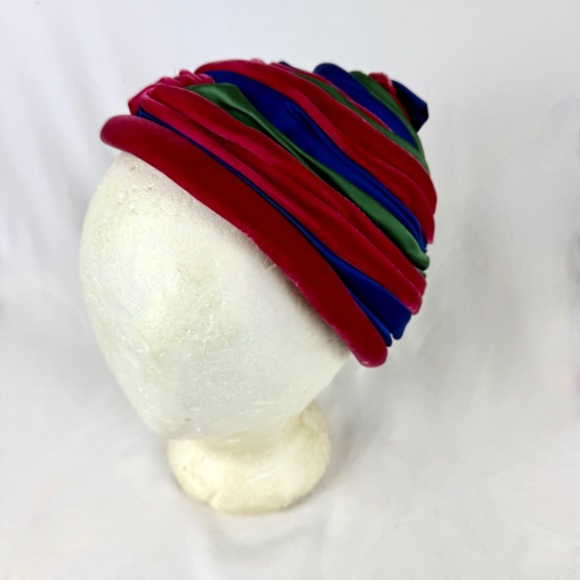 1960s Gwenn Pennington Bee Hive Hat Magenta Blue Green Velvet Turban Church Lady - Picture 12 of 12
